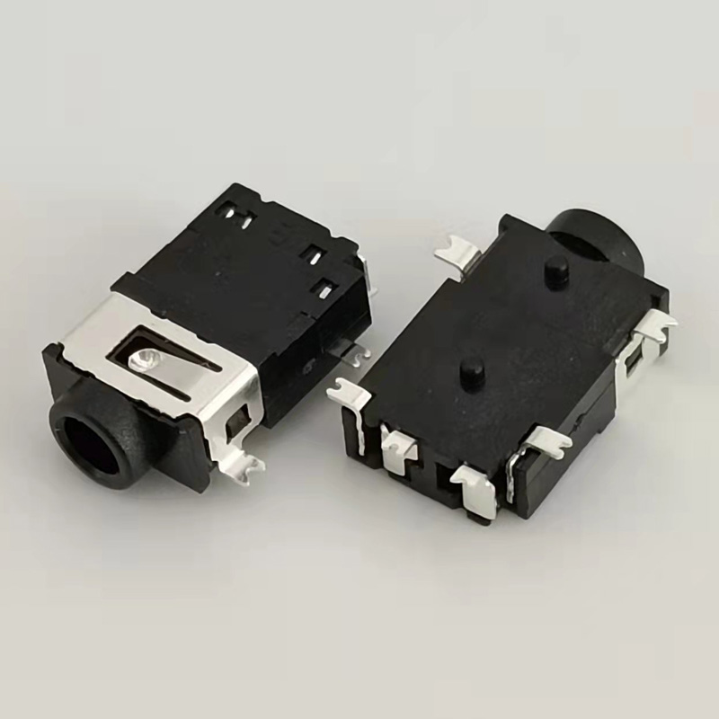 中堂2.5 耳機(jī)插座