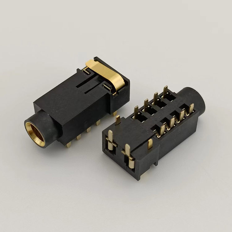 ?4.4臥插雙平衡耳機座